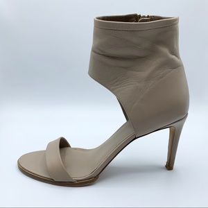 Vince Annalie heels in Taupe, comes with box